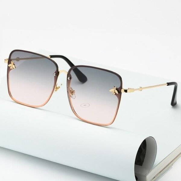 Silver BlackNew Fashion Lady Oversize Rimless Bee Women Men Small Bee Glasses Gradient Glasses Female UV400 Sunglasses